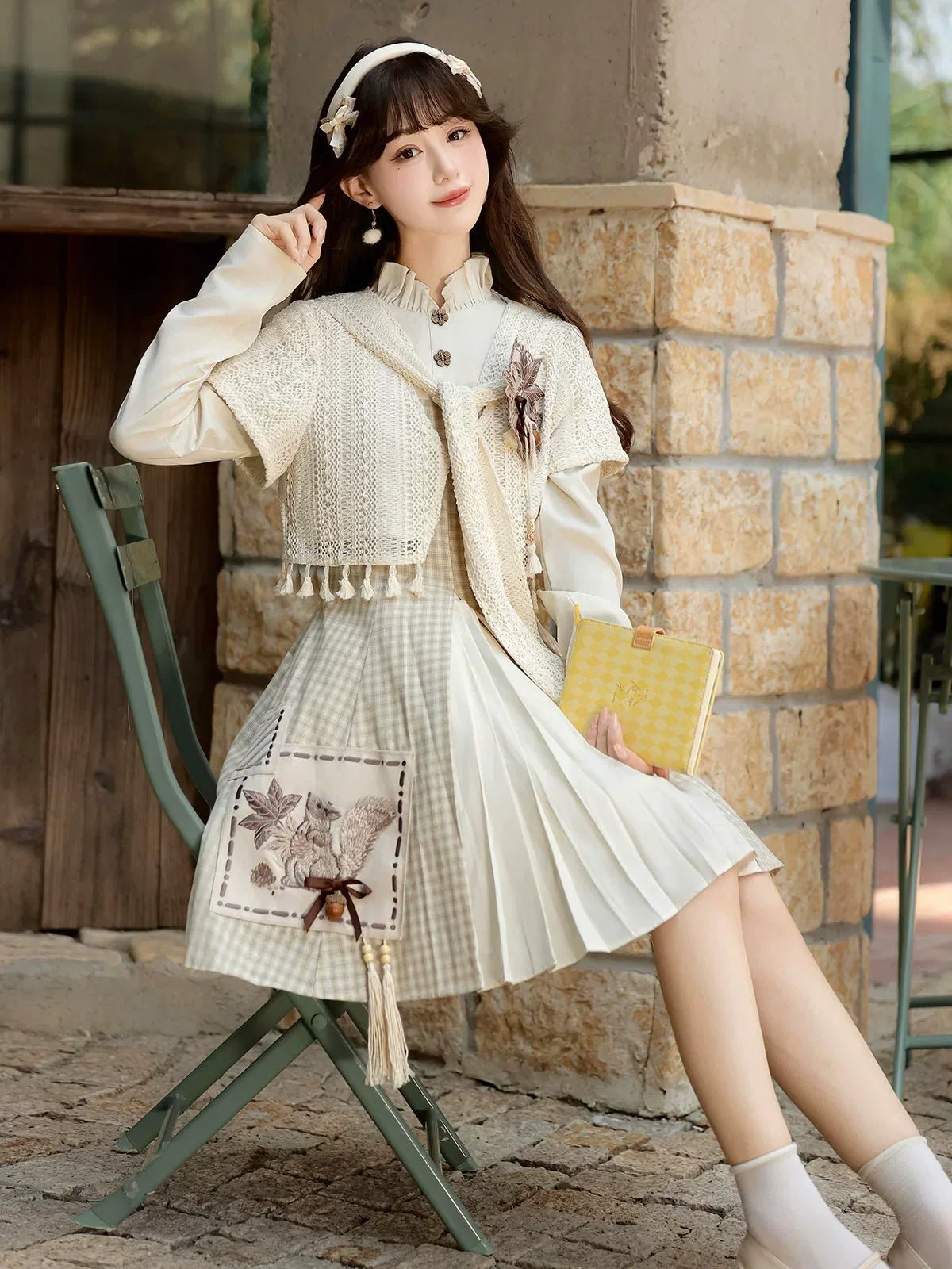 Autumn Harvest – New Chinese Style Hanfu-Inspired Set | Dress Outfit for Fall - Image 4