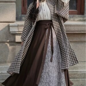 Autumn Houndstooth – New Chinese Style Coat | Song-Inspired Daily Wear for Modern Commuting
