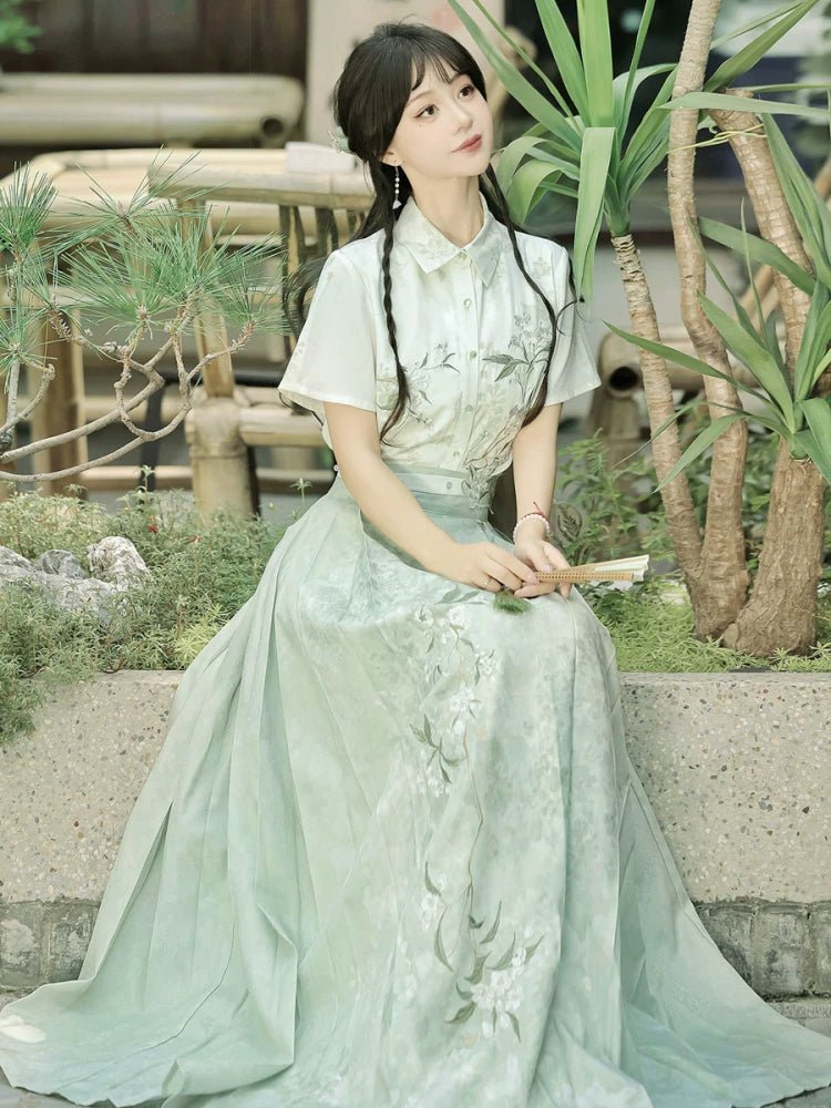 Green Hanfu Summer Set | Embroidered Short Sleeve & Horse Face Skirt