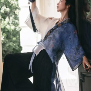 Yulong Dance – Modern Hanfu Set | Embroidered Cross-Collar Dao Robe with Loose Pants (Spring & Autumn)