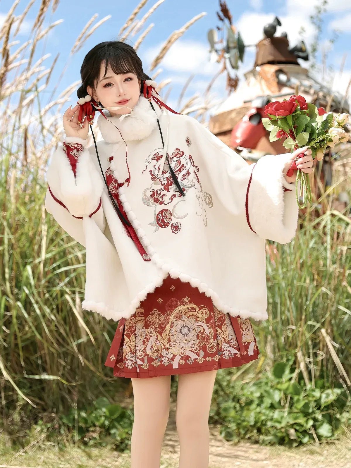 “Serpent Drum” – Modern Hanfu Autumn/Winter Set | Coat & Ma Mian Skirt - Image 5