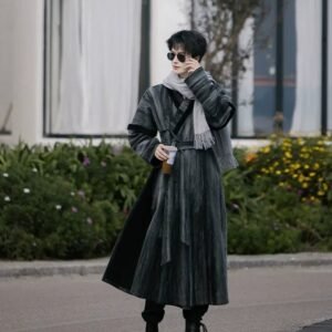 "Spring Hanfu Essentials: Embroidered Silks, Classic Collars, and Modern Chinese Styles for All"