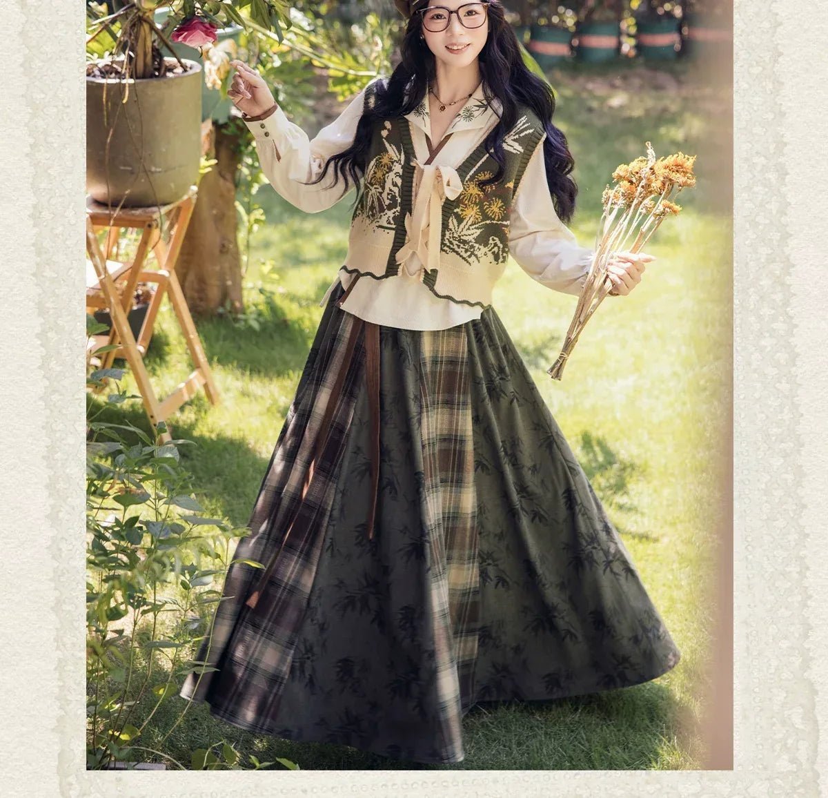 “Winter Trio” – New Chinese Knit Bijia & Skirt Set (Hanfu-Inspired) - Image 4