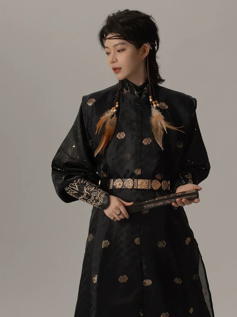 "Wujing ” – Gold-Brocade Round-Collar Robe | Hanfu-Inspired Modern Jacket (Spring/Autumn) - Image 5